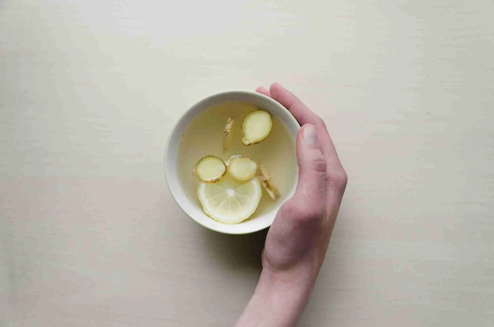 Lemon and Ginger Herbal Tea